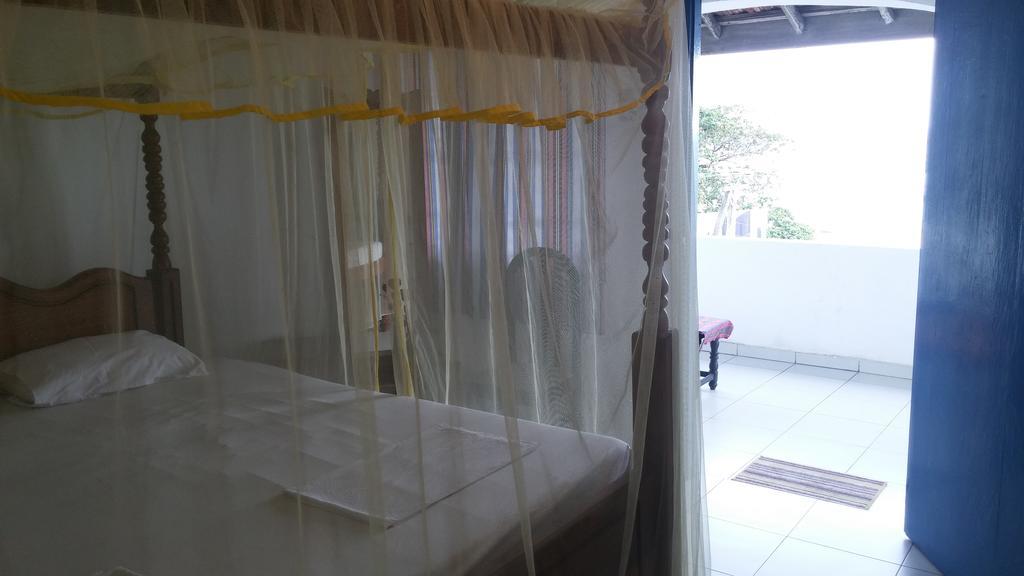 Bed and Breakfast The Ocean Unawatuna Exterior foto